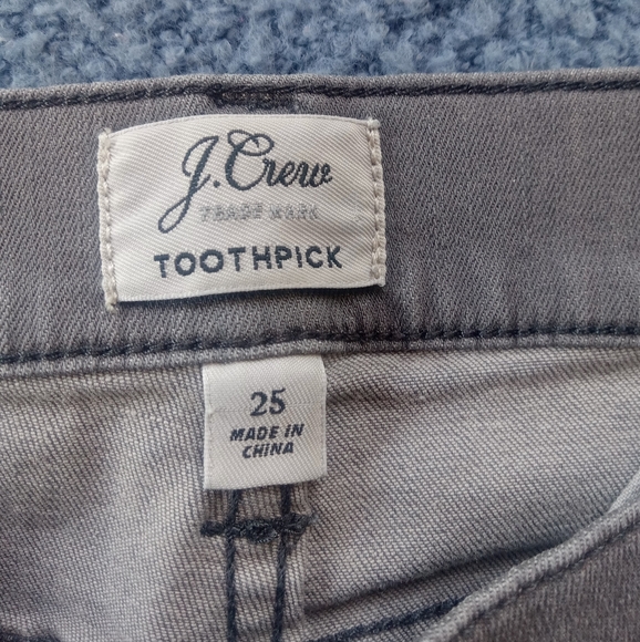 Pre-Owned J. CREW Toothpick 25w jeans * Wear pics for reference * - Picture 4 of 8